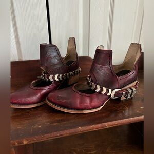 Freebird Blade Ankle Bootie